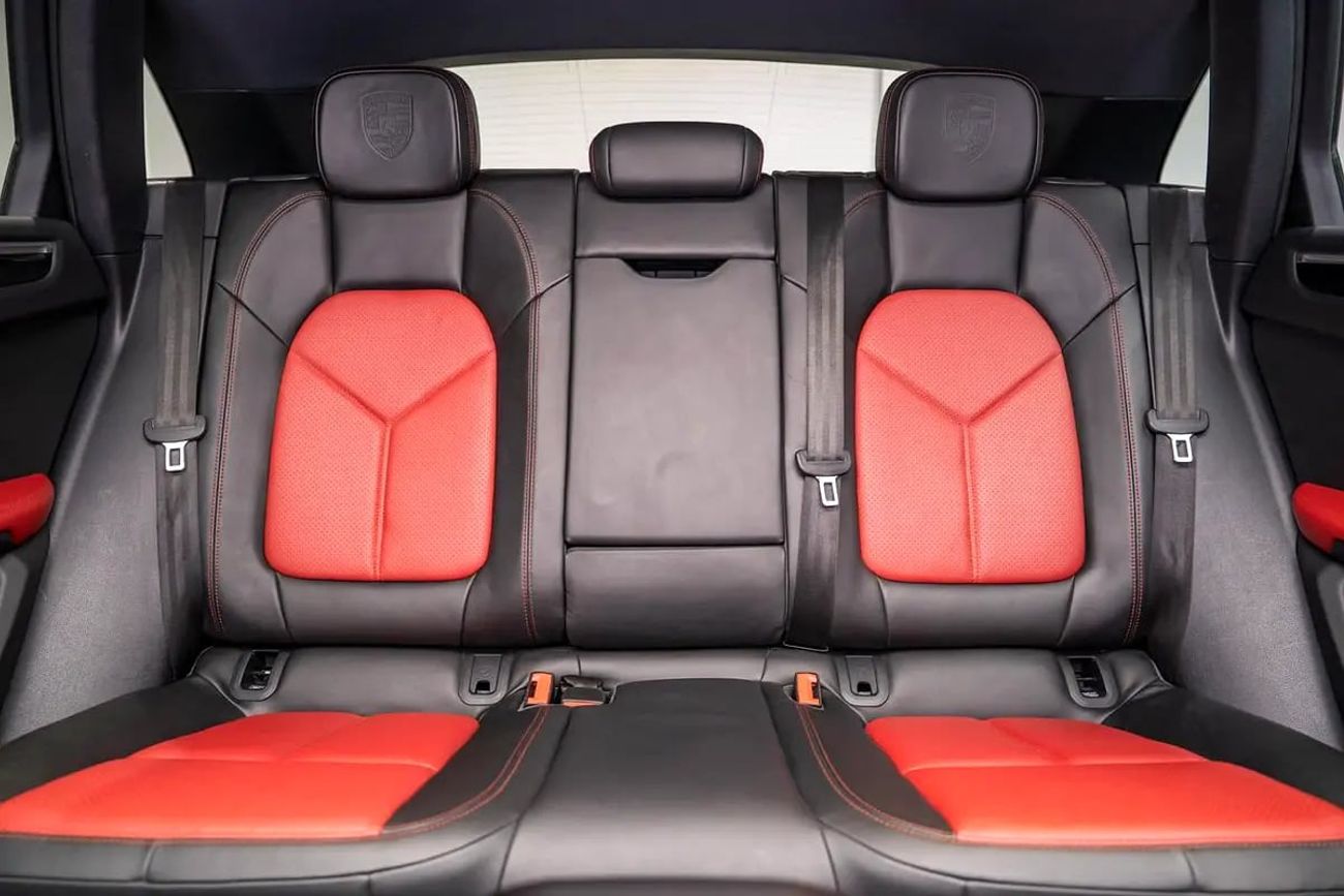 بورش ماكان Std 2.0L (252 HP)