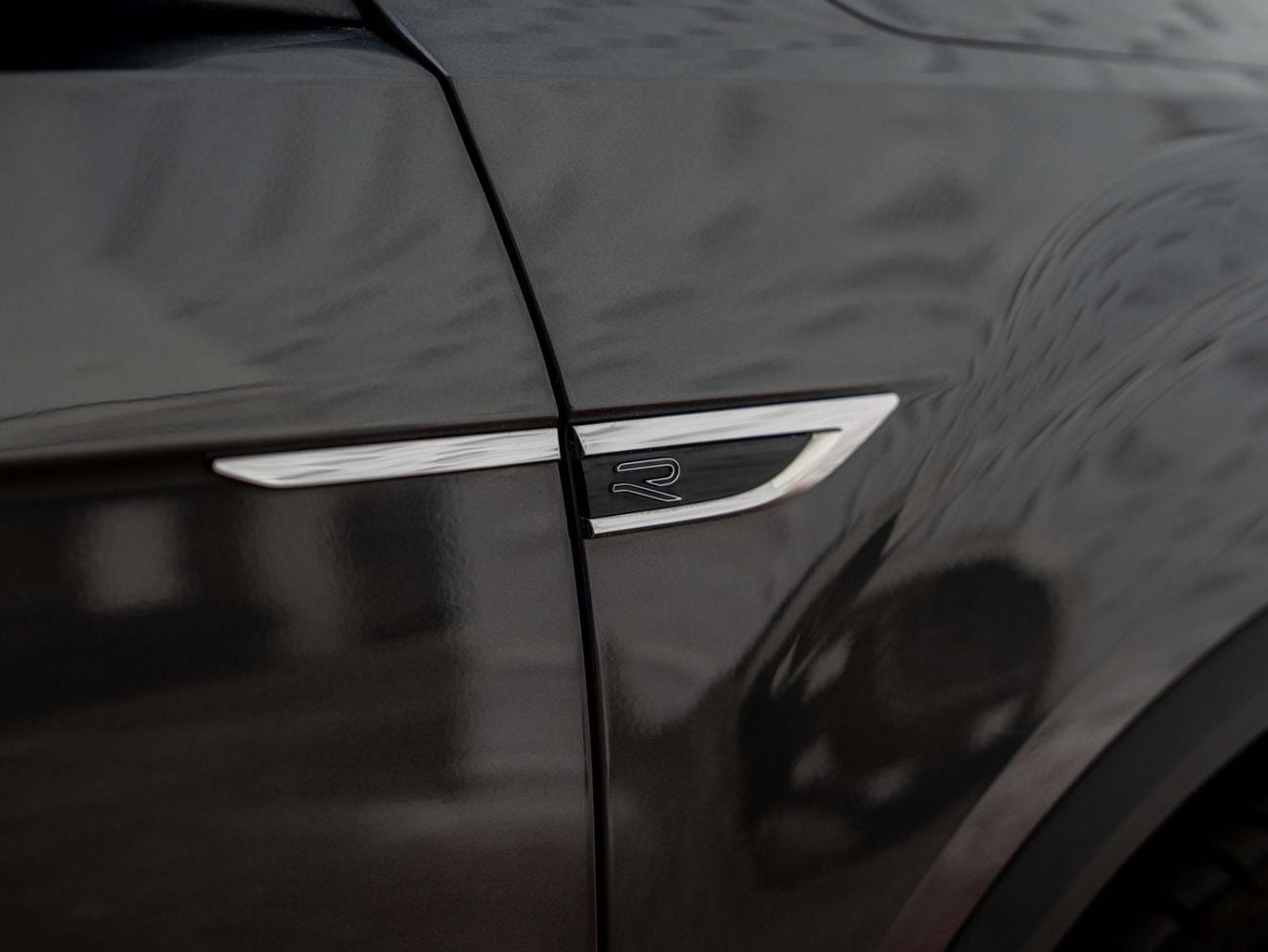 فولكس واجن T ROC R-LINE Volkswagen T-Roc 2024