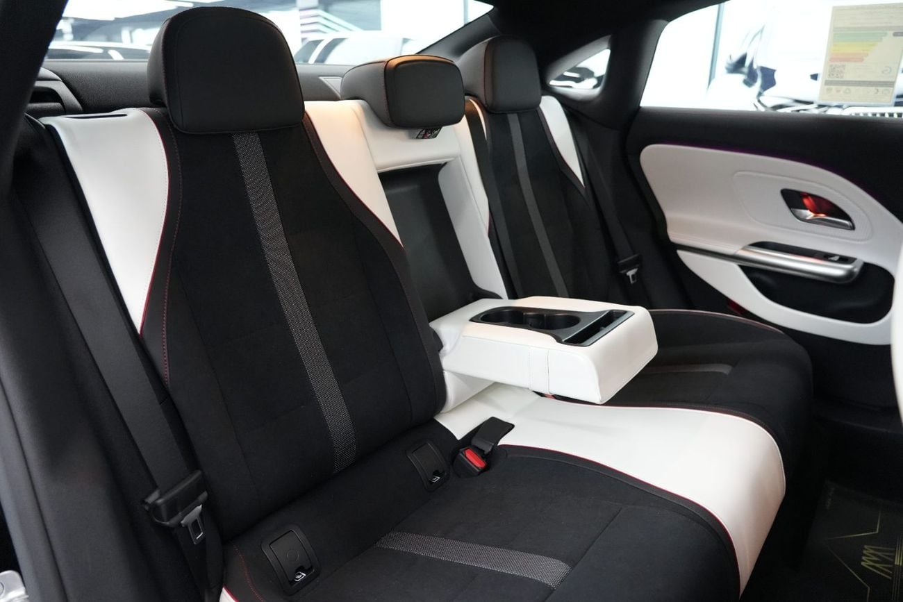 مرسيدس بنز CLA 200 AMG