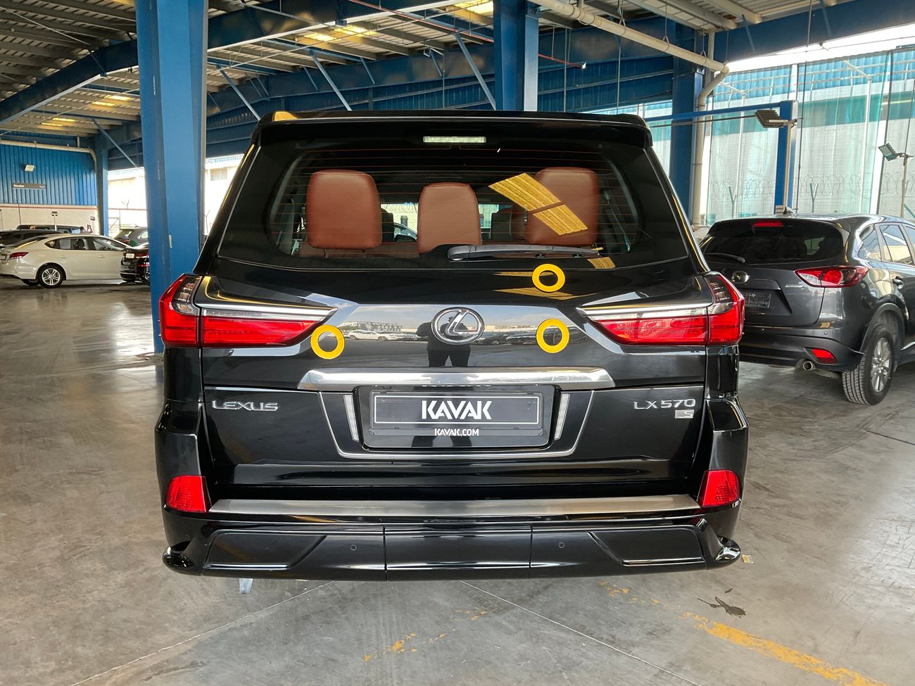 Lexus LX 570 Platinum 5.7L Platinum | Guaranteed Warranty | 0 Down Payment