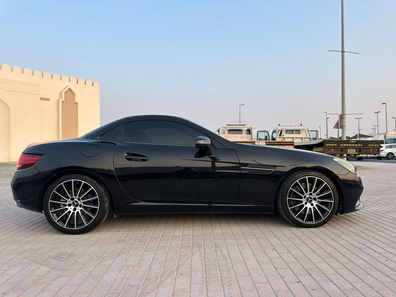 مرسيدس بنز SLC 200 Std 2.0L