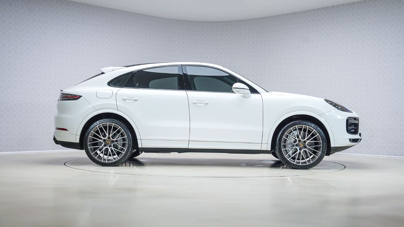 Porsche Cayenne Turbo 4.0L (550 HP) | AED 4,742 PM | Warranty March -2026 | GCC