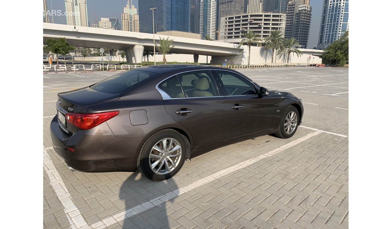 إنفينيتي Q50 Premium