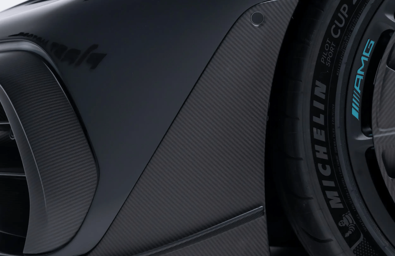 Mercedes-Benz AMG One 1.6L V6 Twin-Turbocharged + 4 eMotors