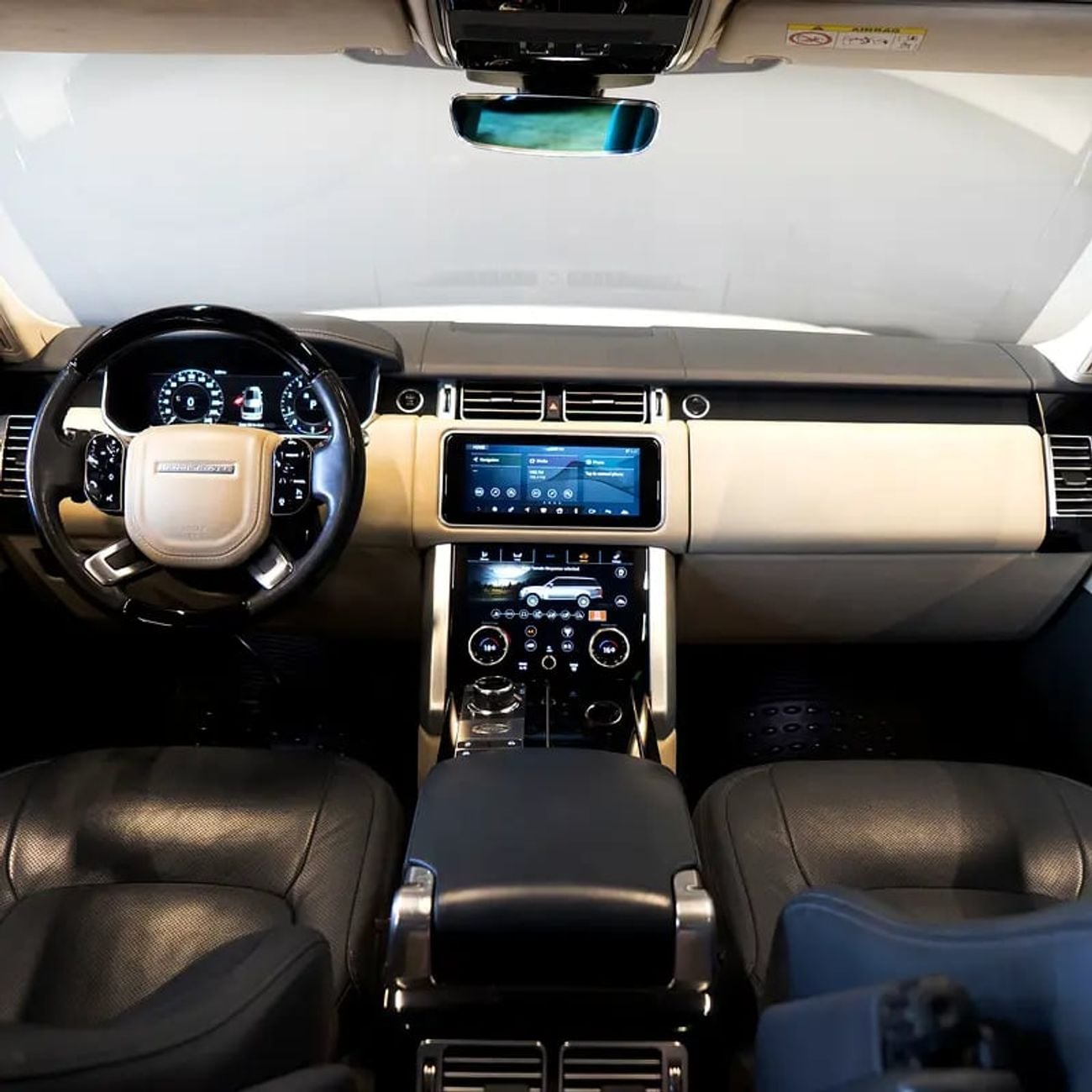 لاند روفر رينج روفر Vogue 5.0L 2,682 pm • 0% Downpayment • Vogue • 1 Year Warranty