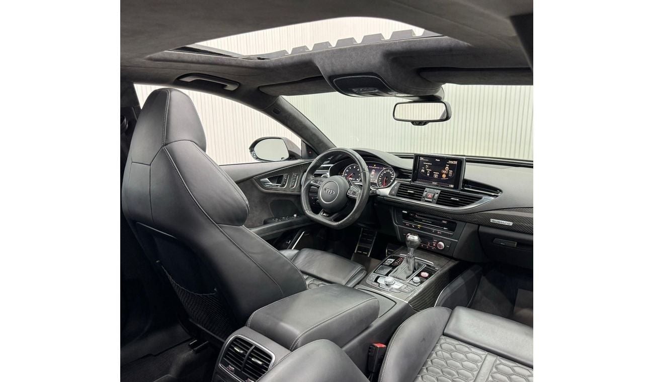 أودي RS7 TFSI Performance 4.0L 2016 Audi RS7 Quattro, Full Service History, Carbon Fiber Package, Excellent C