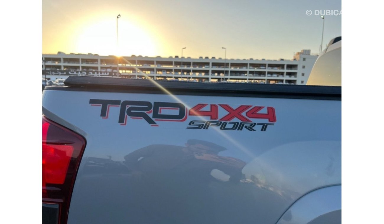 Toyota Tacoma TRD OFF ROAD FULL OPTION 4X4