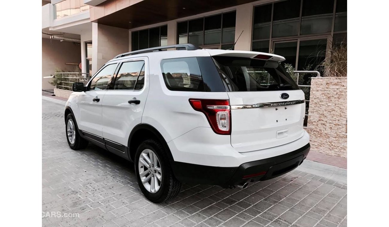 Ford Explorer (7-seater)