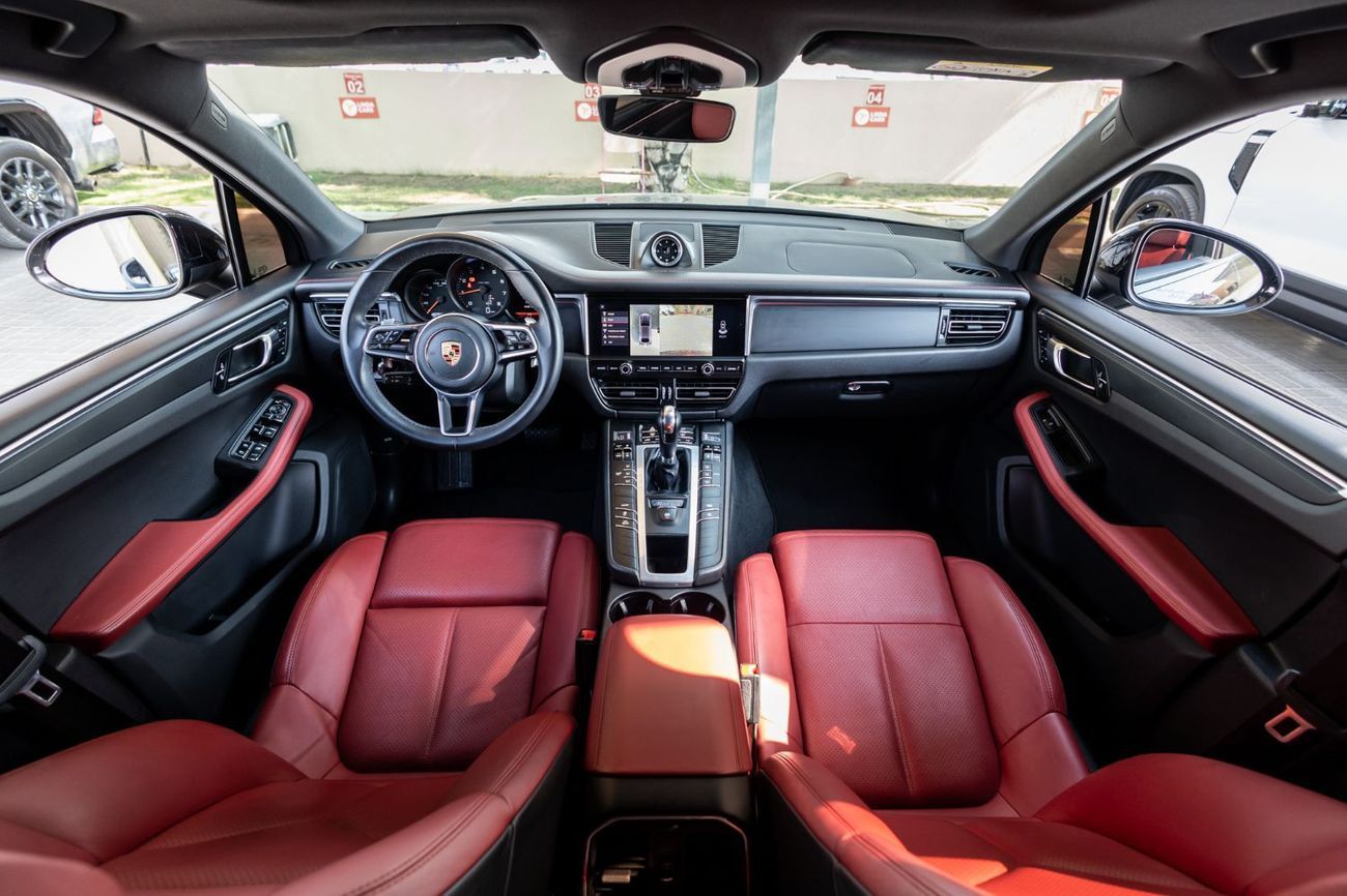 Porsche Macan Std 2.0L (252 HP)