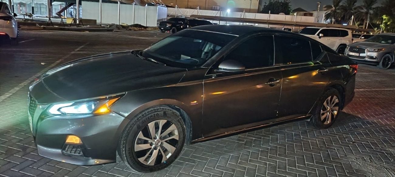 Nissan Altima SV 2.5L