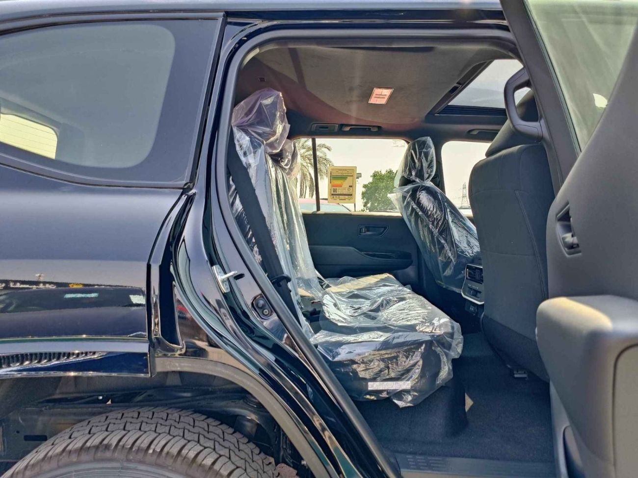 تويوتا لاند كروزر LC300 GXR / 3.5L V6 PETROL / SUNROOF / FABRIC SEATS / DRIVER POWER SEATS (CODE # LC35GXRM)