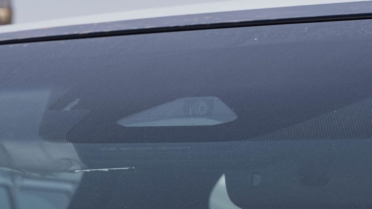 تويوتا لاند كروزر 2026 Toyota Land Cruiser 300 GR-Sport 3.5L AT Petrol (Black-red)