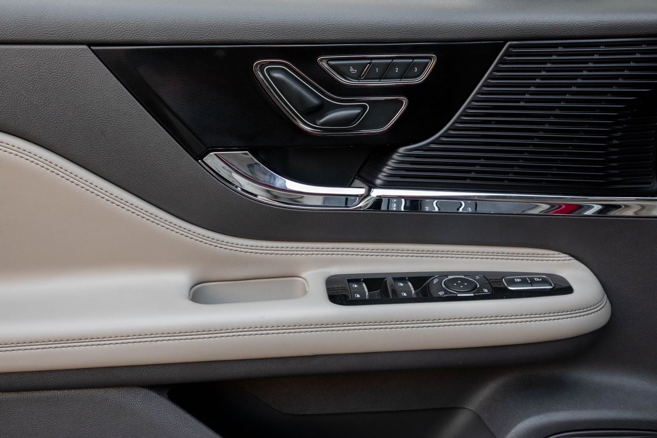 لينكولن كورساير Lincoln Corsair AWD