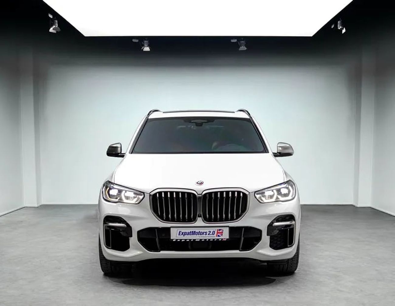 بي أم دبليو X5 M50i 4.4L