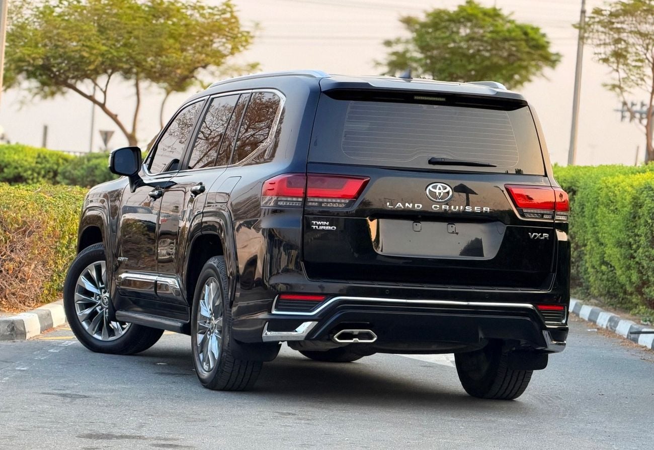 Toyota Land Cruiser VXR 2022 Model Twin Turbo 3.5L Engine Full Option New Arrival