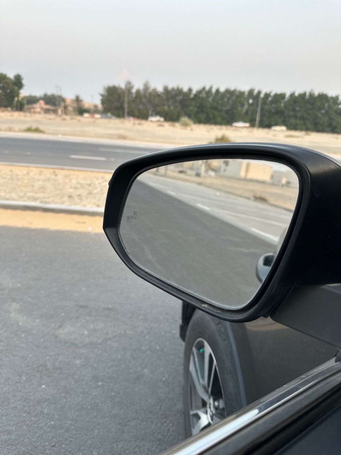 Toyota RAV4 XLE || SUNROOF || SPECIAL COLOR