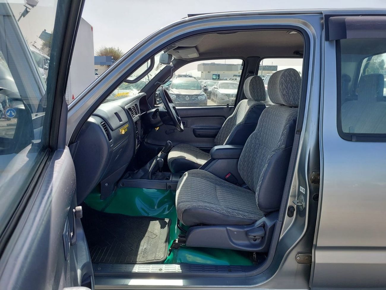 تويوتا هيلوكس TOYOTA HILUX PICKUP RHD 2003 MODEL 3.0 L DIESEL MANUAL(PM28598)