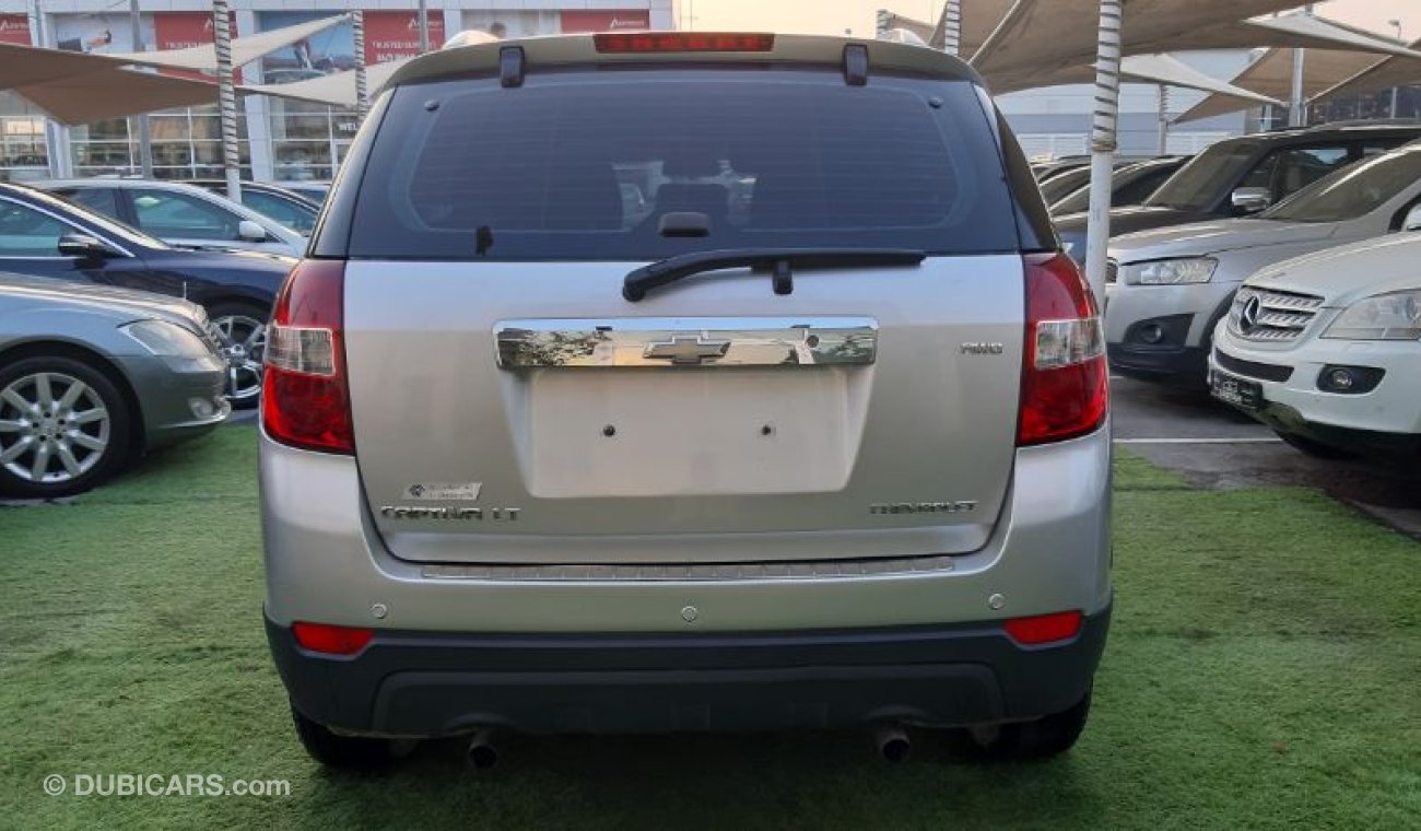 Chevrolet Captiva GCC no.2 with cruise control. in an amazing condition