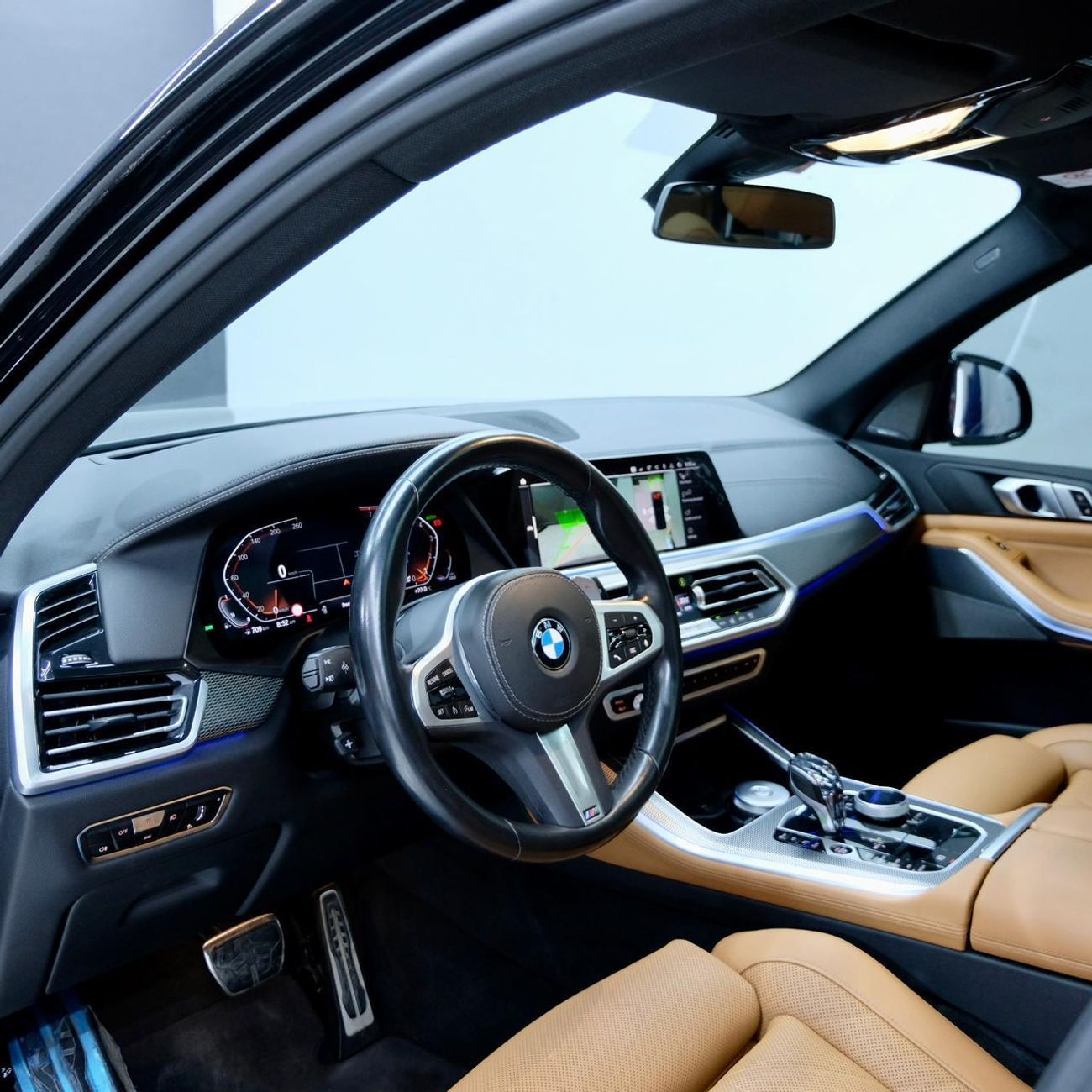 BMW X5 40i xDrive 3.0L AED 4,700 / Monthly l 0% Down Payment | M- Sport l Agency Warranty and Service Contr