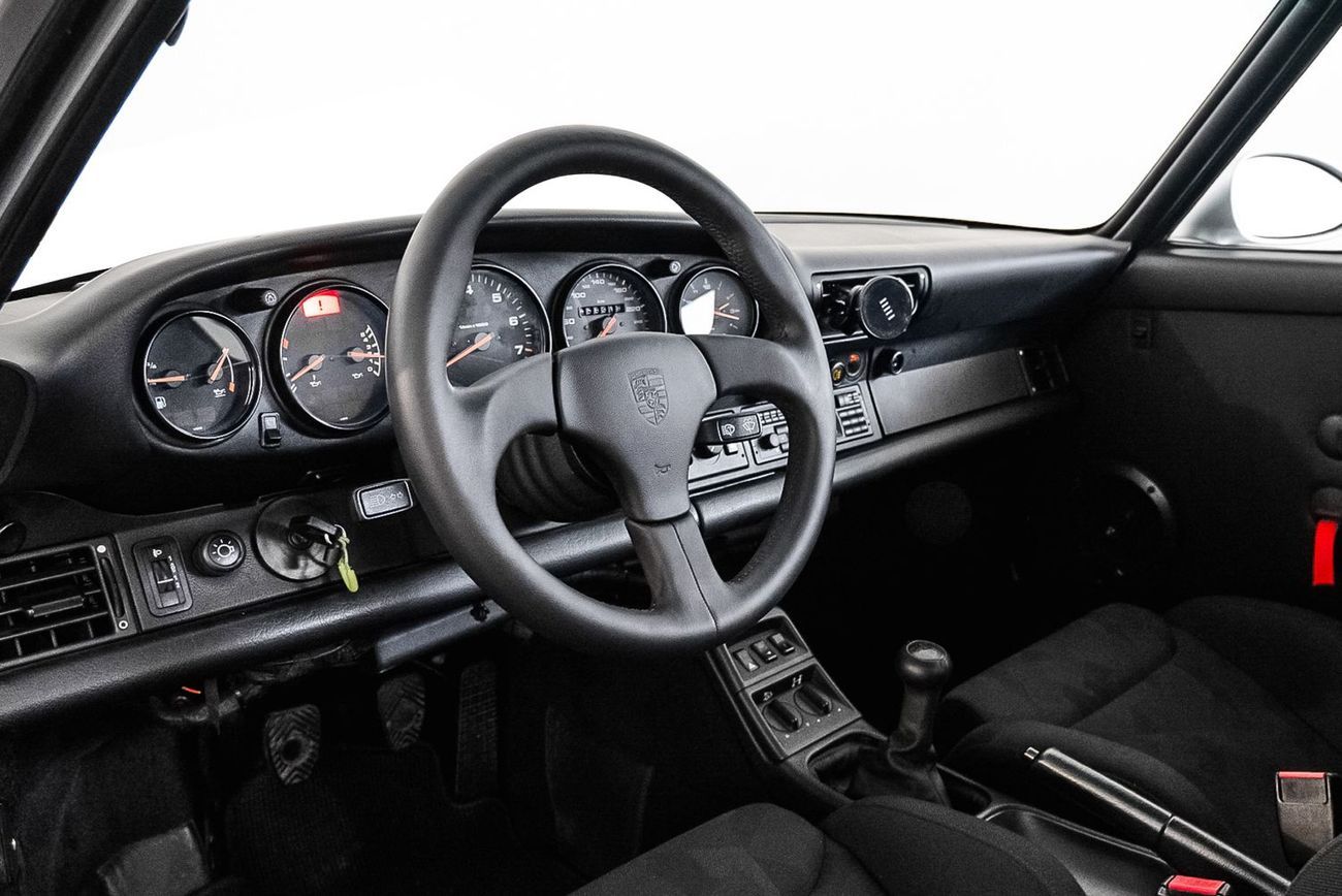 Porsche 911 Carrera 4 964 C4