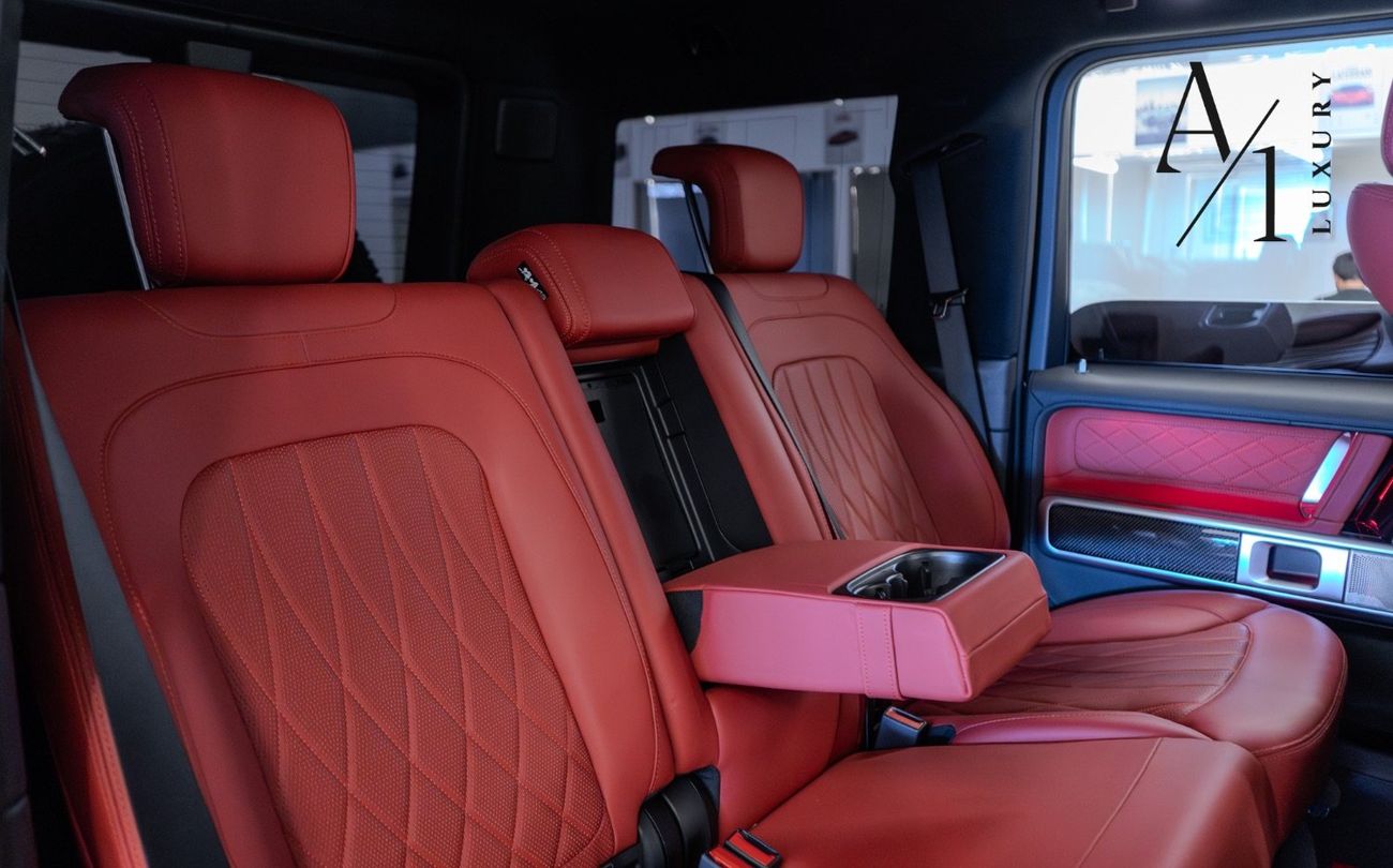 مرسيدس بنز G 63 AMG 4X4² 2023 Mercedes G63 4x4, Carbon Fibre Package, Fully Loaded, Excellent Condition