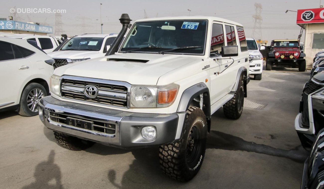 Toyota Land Cruiser