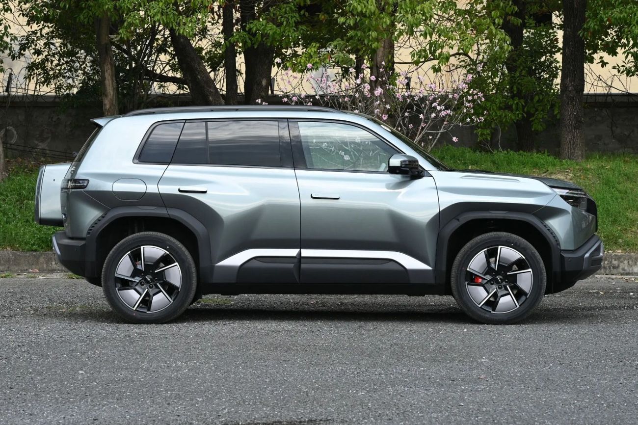 BYD Leopard Titanium 3 501KM Ultra Trim AWD