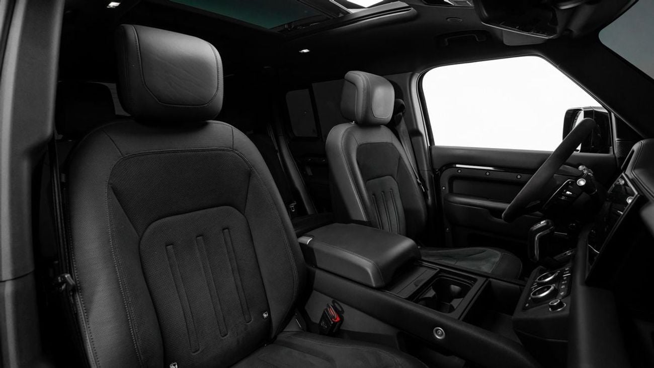 لاند روفر ديفندر V8 Edition P525 - 2023 -  Euro Specs