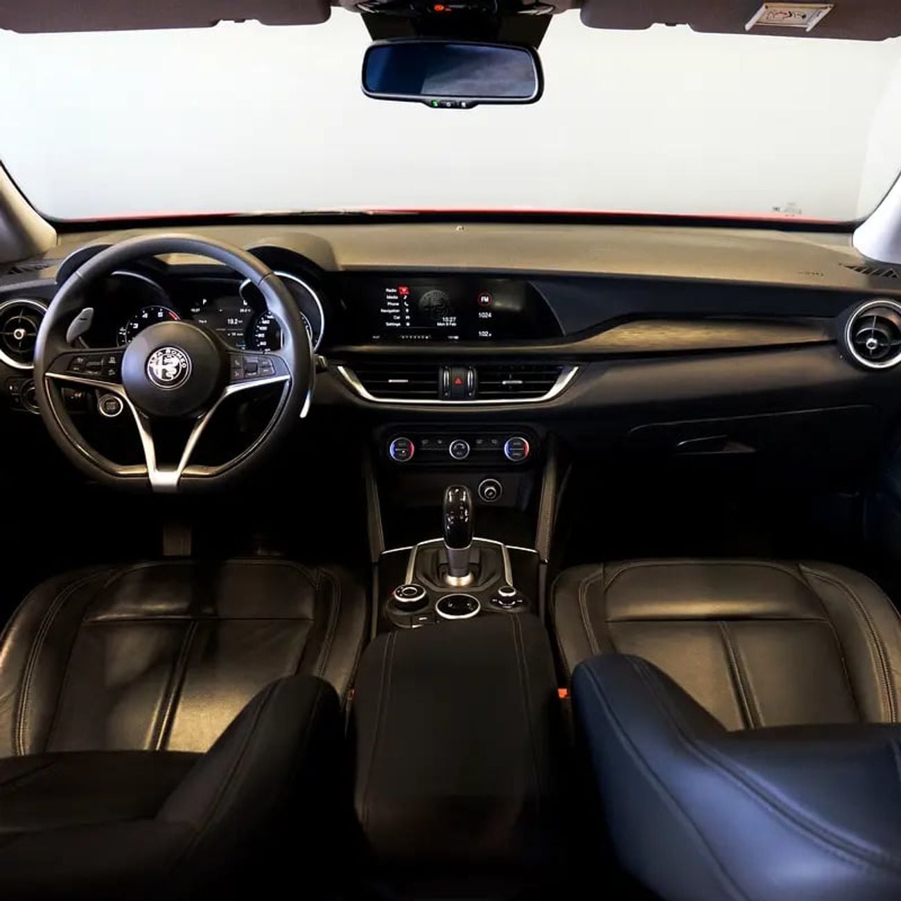 ألفا روميو ستيلفيو Super 1,149 pm • 0% Downpayment • Q4 • 1 Year Warranty