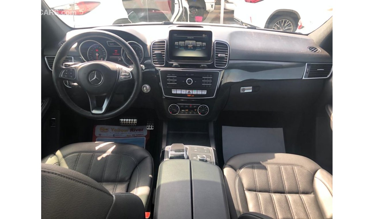 Mercedes-Benz GLE 400 4-Matic / 360 CAMERA / FREE OF ACCIDENT