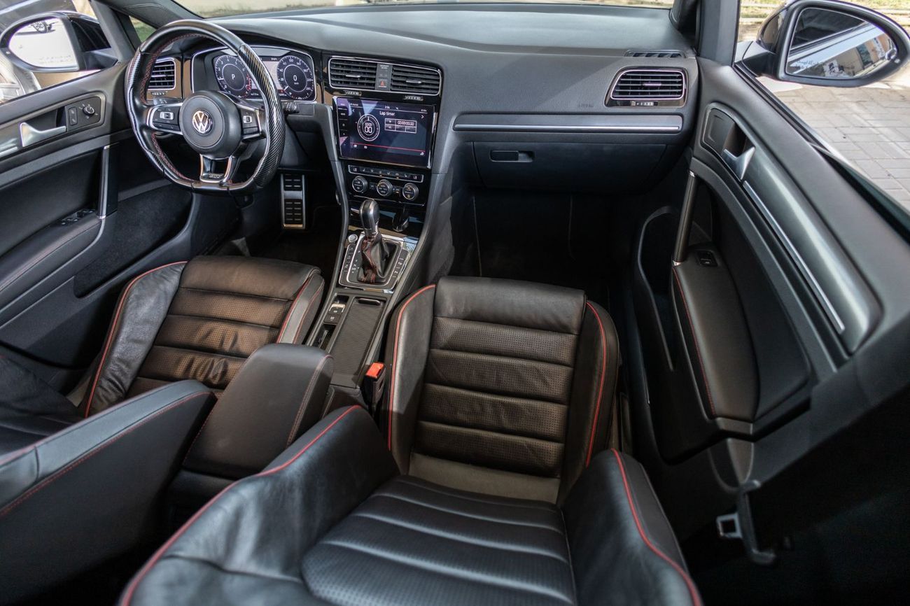 Volkswagen Golf GTI 2.0L