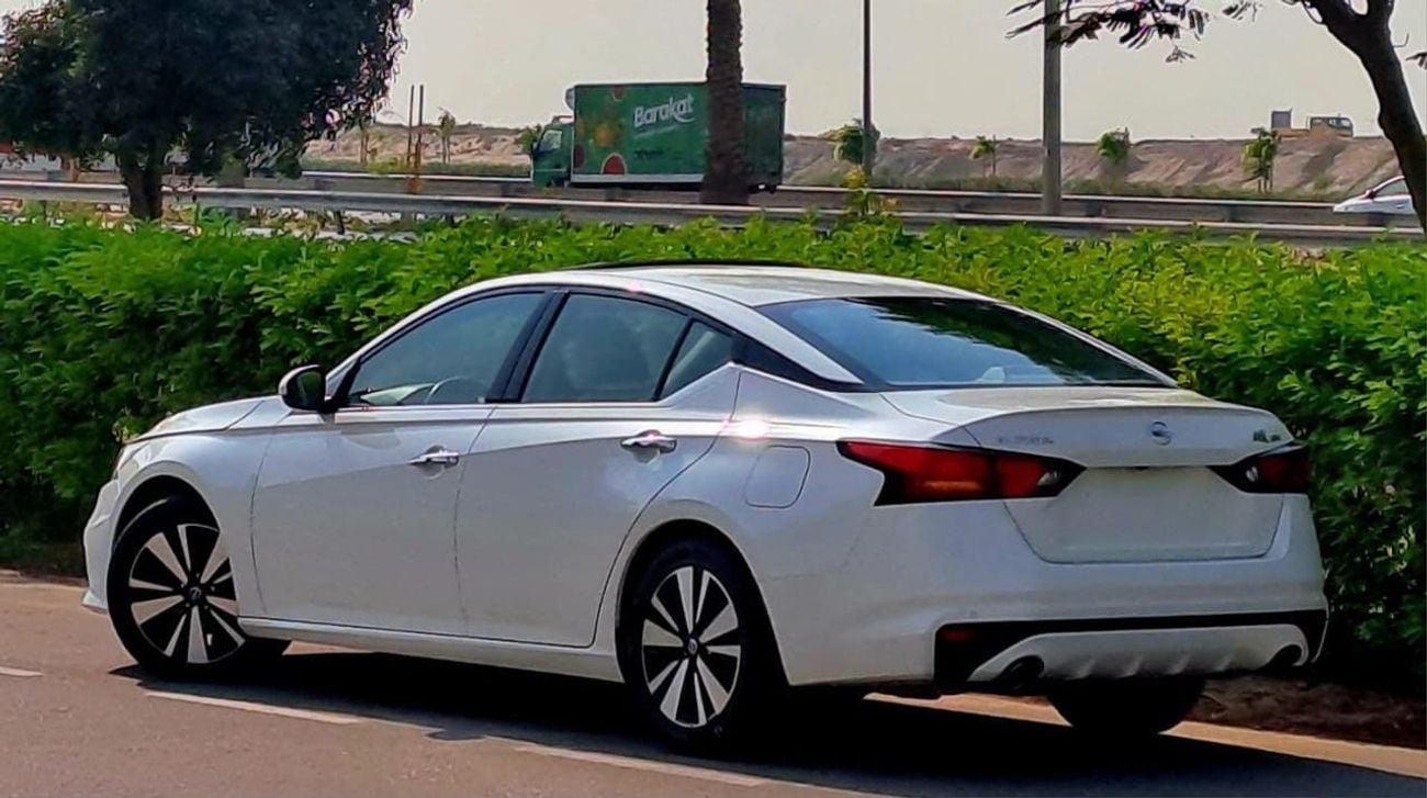 Nissan Altima SV 2.5L 2019 GCC (890/-MONTHLY)