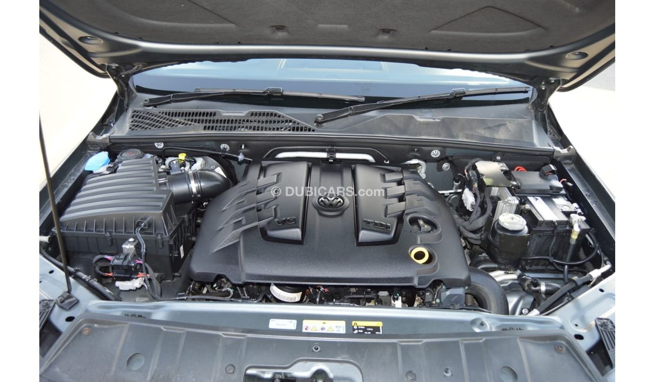 Volkswagen Amarok Full option leather seats clean car accident free