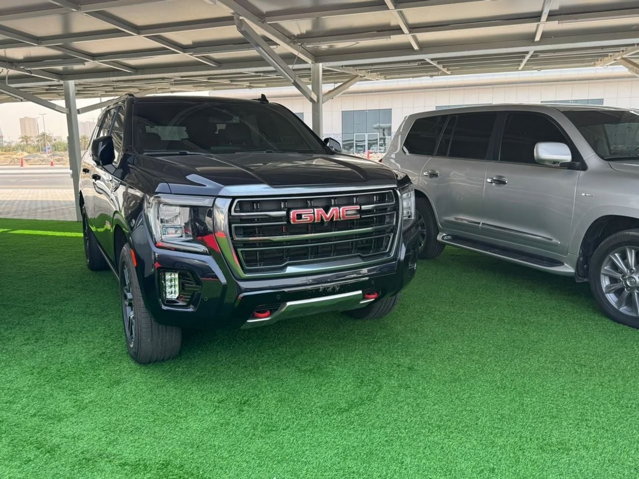 GMC Yukon AT4 GMC YUKON AT4 | 2022   FULL OPTION | GCC SPECS | 60,000 KM   Model: 2022  Engine: 6.2L V8  Power: 42
