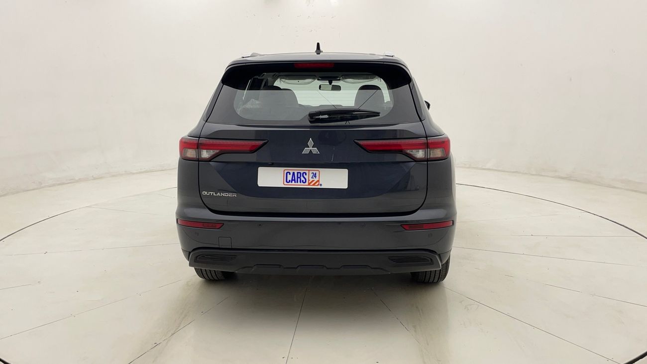 Mitsubishi Outlander MIDLINE WITH SUNROOF 2.5 | Zero Down Payment | Home Test Drive