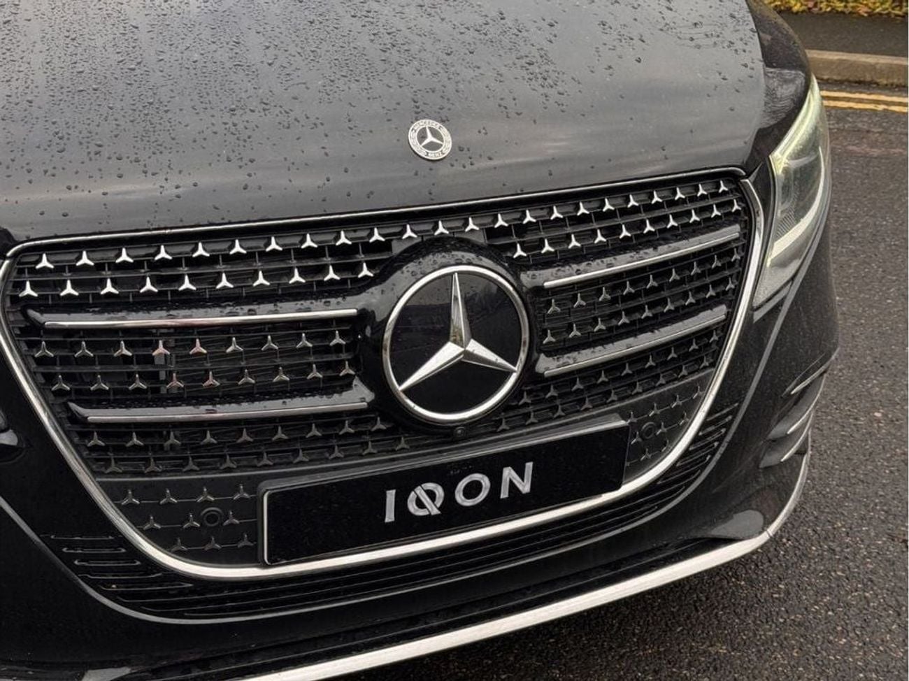 Mercedes Benz V300 AVANTGARDE VIP Conversion Brand New 2025 Model in RHD or LHD