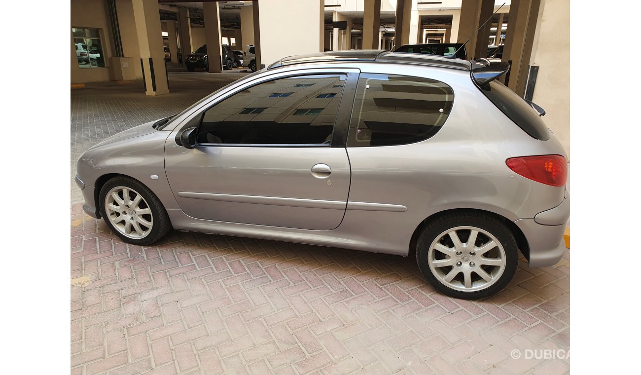 Peugeot 206 2.0 GTS