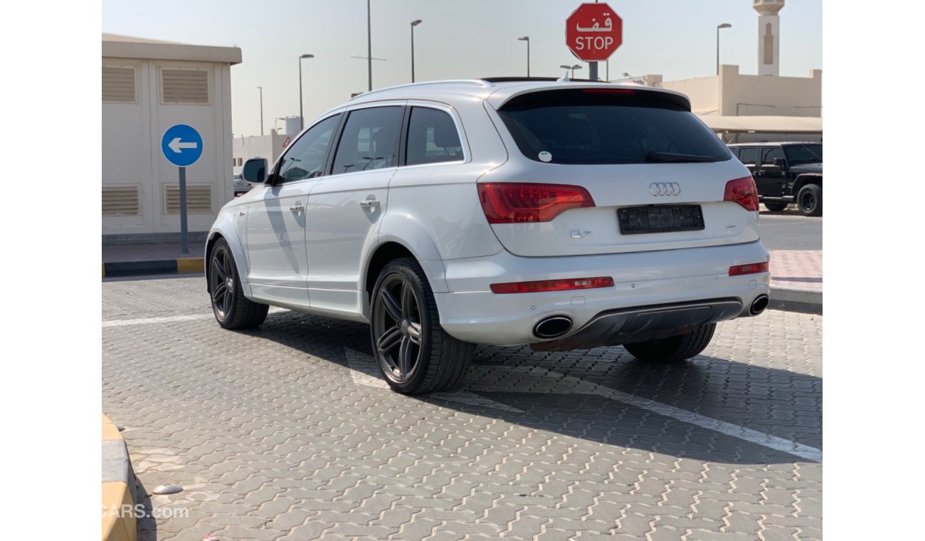 Audi Q7 Audi. Q7 GCC modil 2015 good condition I love you are