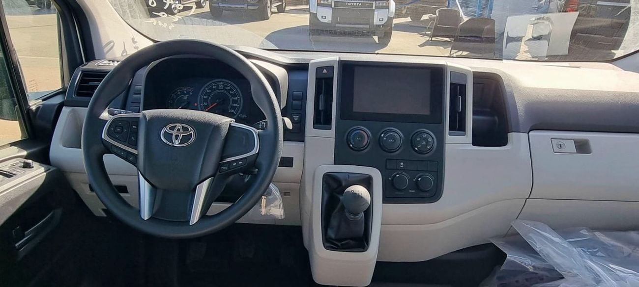 Toyota Hiace TOYOTA HIACE 2.8L DIESEL HI-ROOF M/T MY 2026