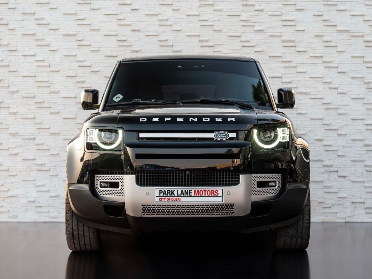 لاند روفر ديفندر P400 110 SE 3.0L (5 Seater)