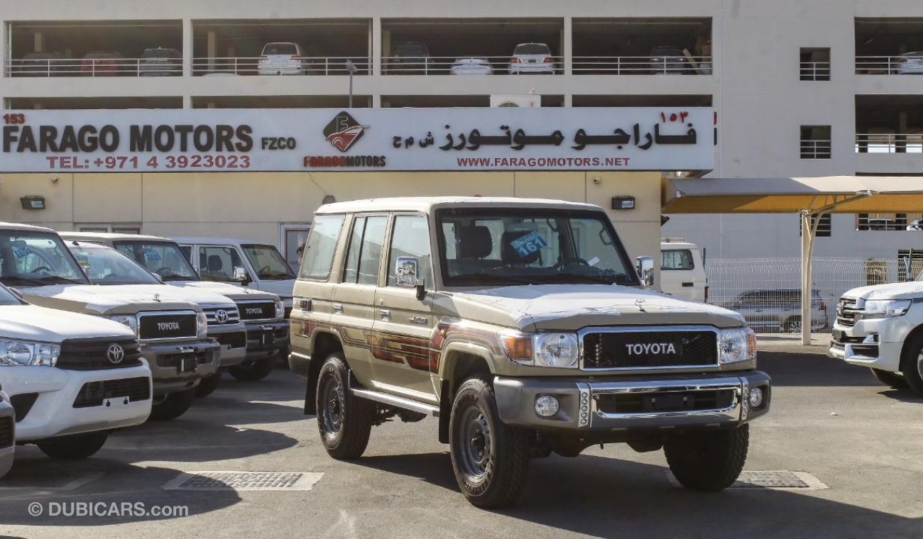 Toyota Land Cruiser 70 GRJ 76 4.0 V6 PETROL / GASOLINA