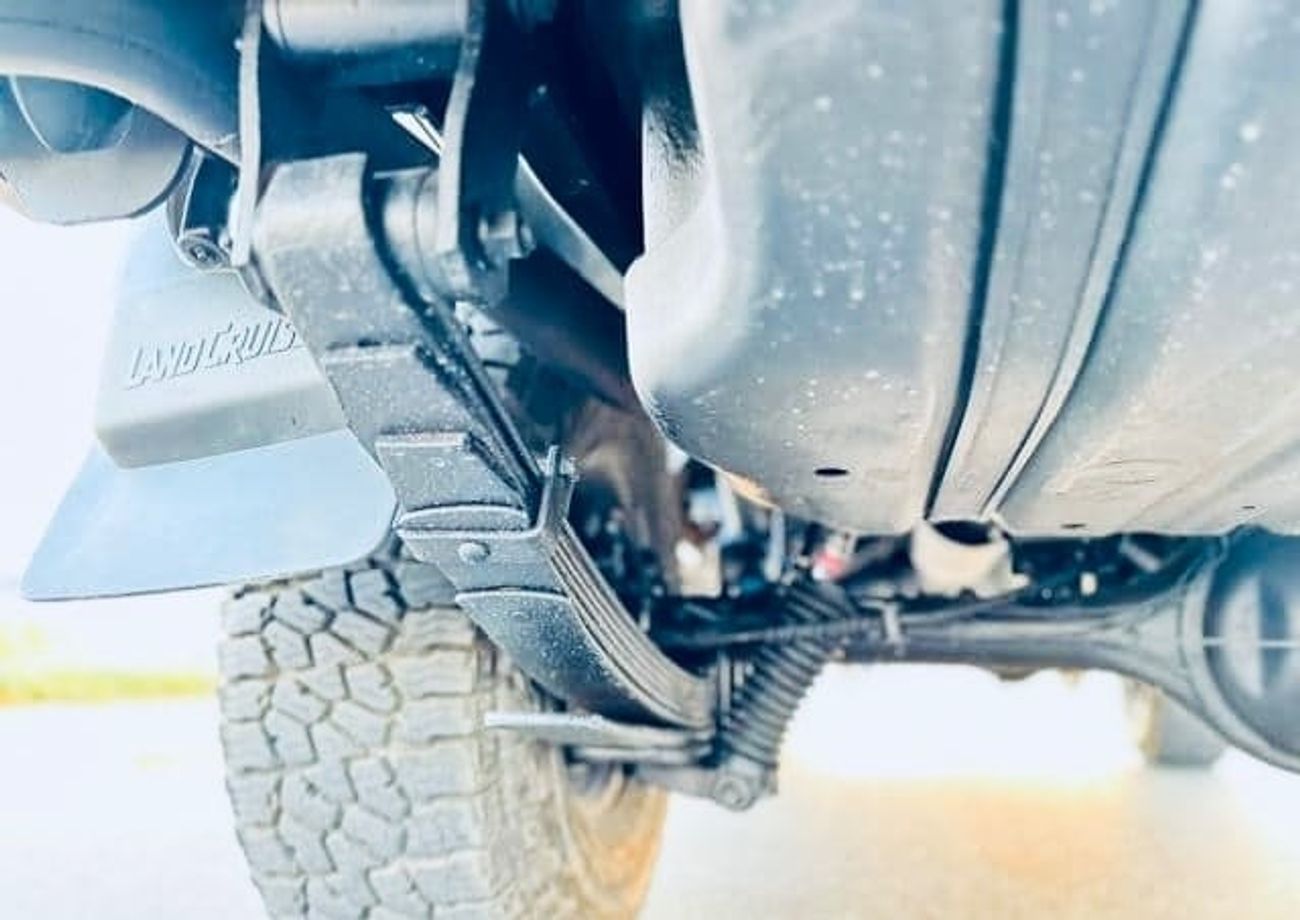 تويوتا لاند كروزر بيك آب 2013 RHD Diesel Full Option Top of the range Very clean and perfect condition