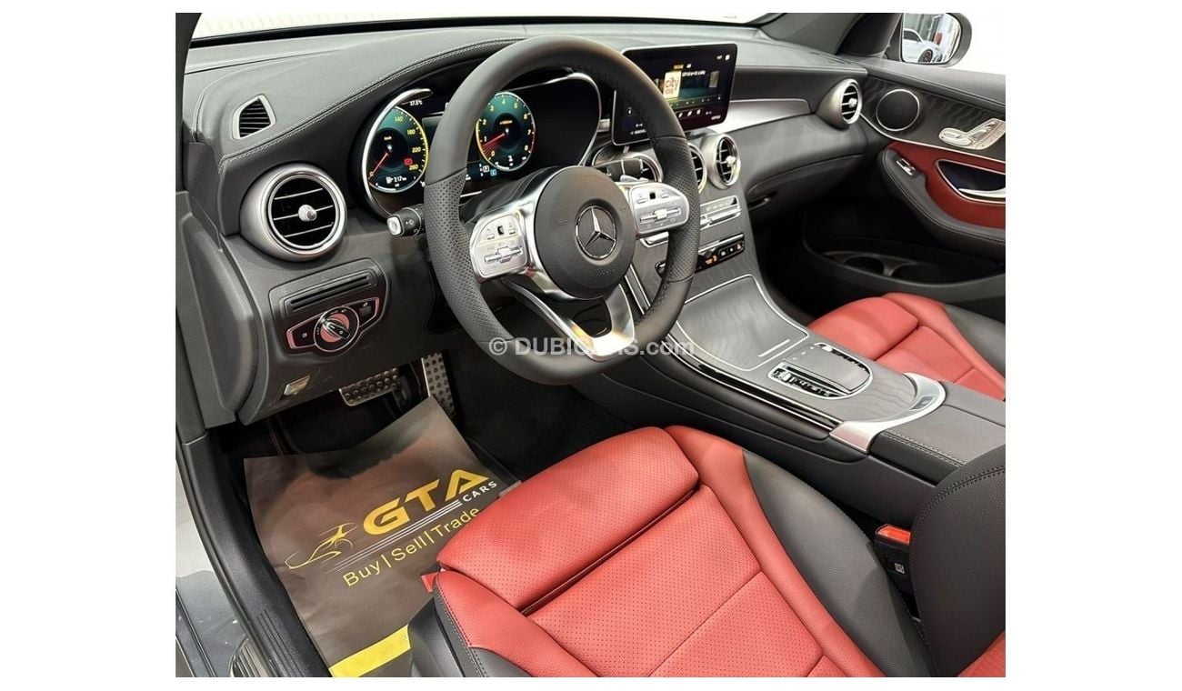 مرسيدس بنز GLC 200 *Brand New* 2023 Mercedes Benz GLC200 Coupe 4MATIC, 2028 Mercedes Warranty, Full Options, GCC