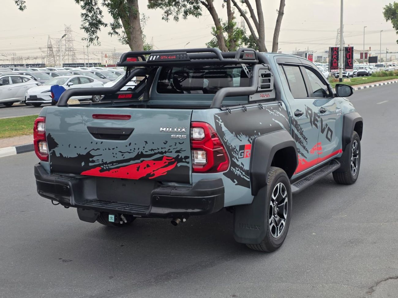 تويوتا هيلوكس RIGHT HAND VEHICLE ONLY FOR EXPORT FULL OPTION