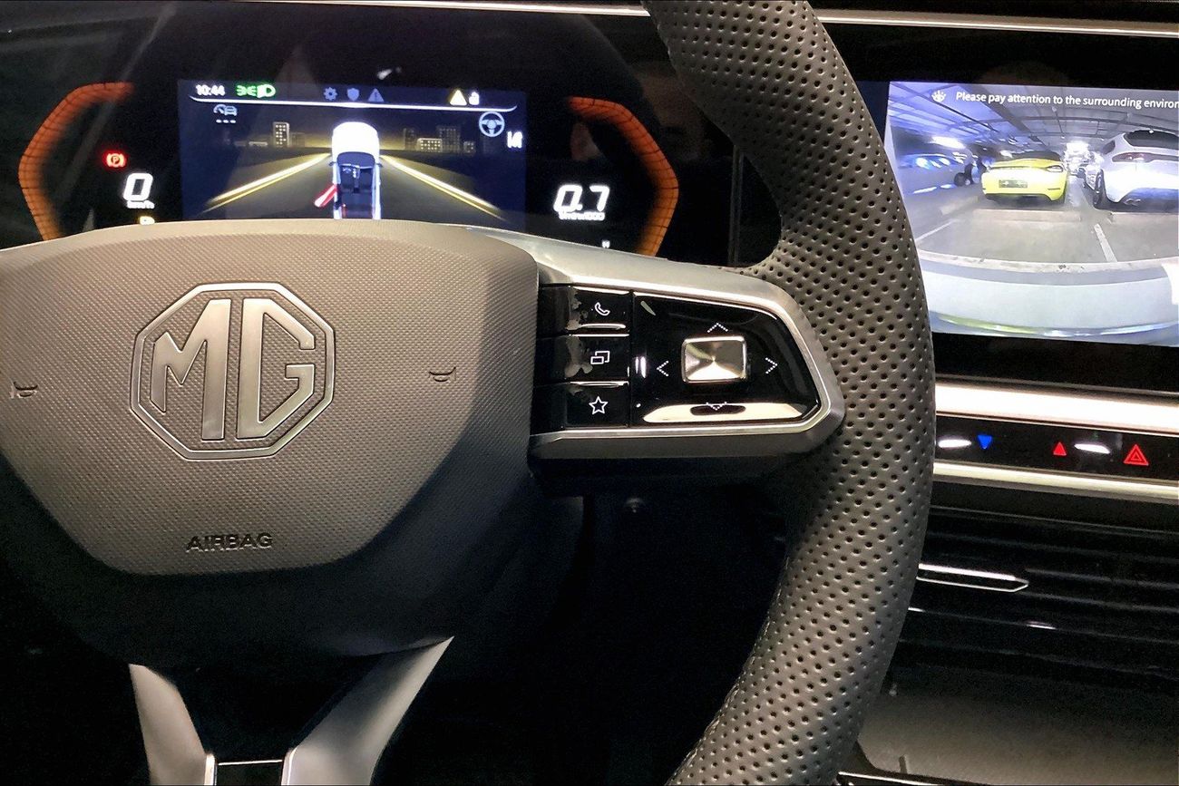 أم جي وان Luxury | شامل الضمان | 0 ﺪﻔﻋﺓ ﺃﻮﻟﻯ