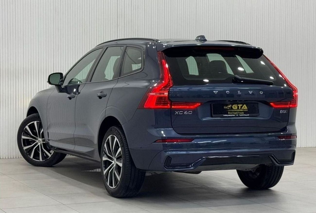 Volvo XC60 B5 Inscription 2024 Volvo XC60 B5 Ultimate Dark, Dec 2026 Volvo Warranty, Very Low Kms, GCC