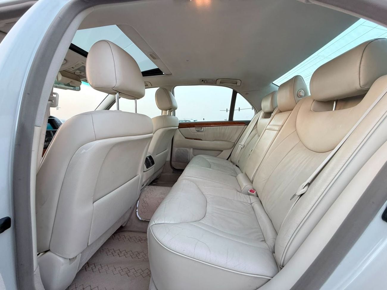 Lexus LS430