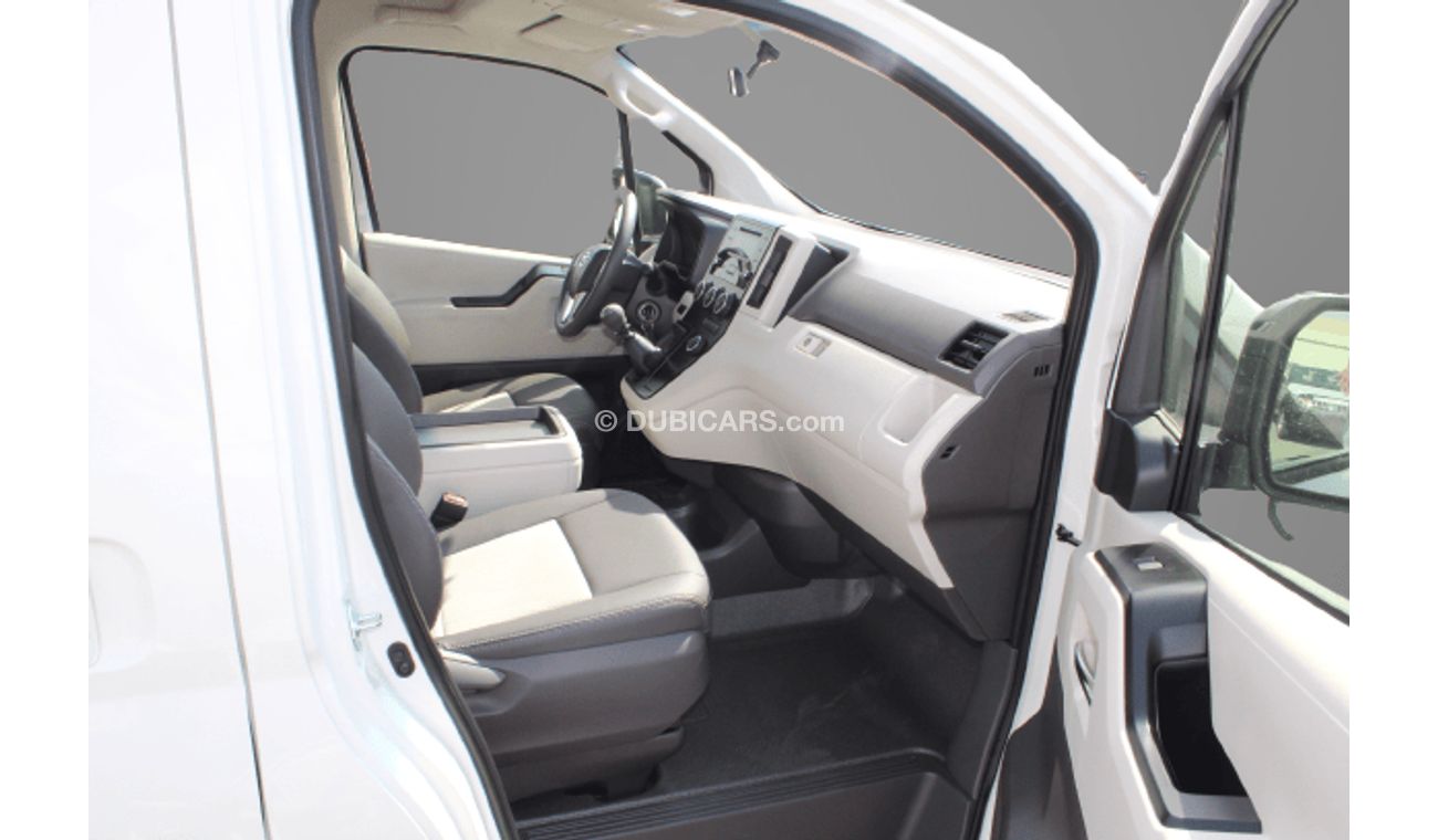 Toyota Hiace 2023 Toyota Hiace GL Full option 3.5L V6 Petrol M/T