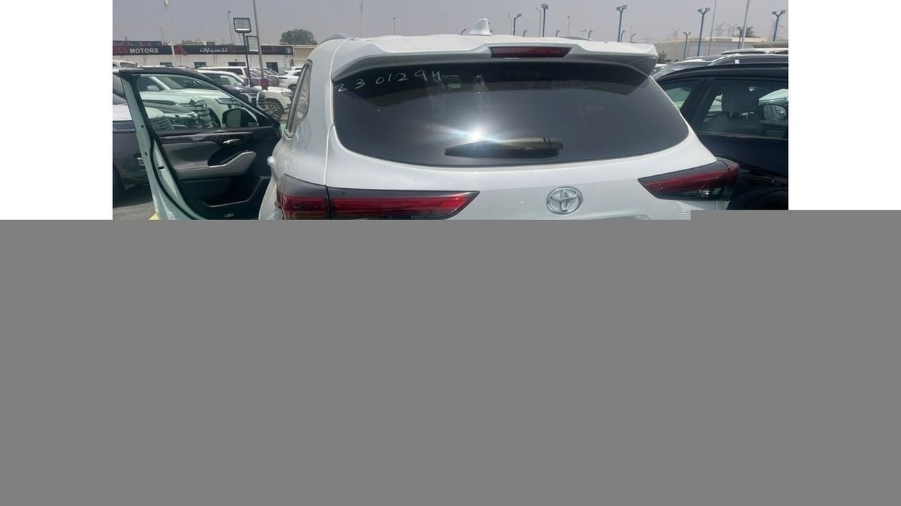 تويوتا هايلاندر 2024 TOYOTA HIGHLANDER PLATINUM 2.5L petrol AUTOAMTIC SUNROOF AWD ZERO KM