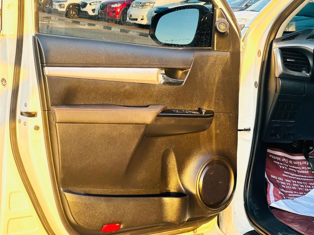 تويوتا هيلوكس GLX 2.7L Double Cab Utility M/T